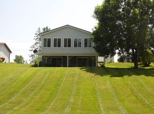 1029 Radov Dr, Gladwin, MI 48624