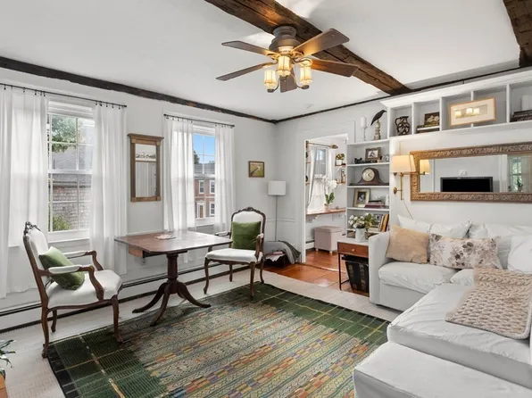53 Bromfield St Unit 4, Newburyport, MA 01950