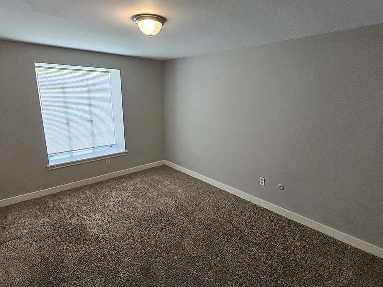 5731 W Airport Blvd — Photo 10