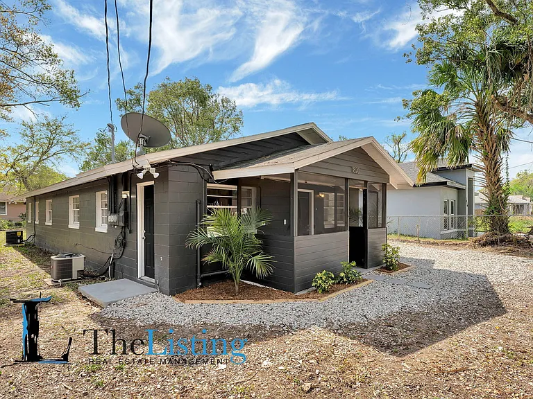 1820 Rogers Ave #B-1 — Photo 3