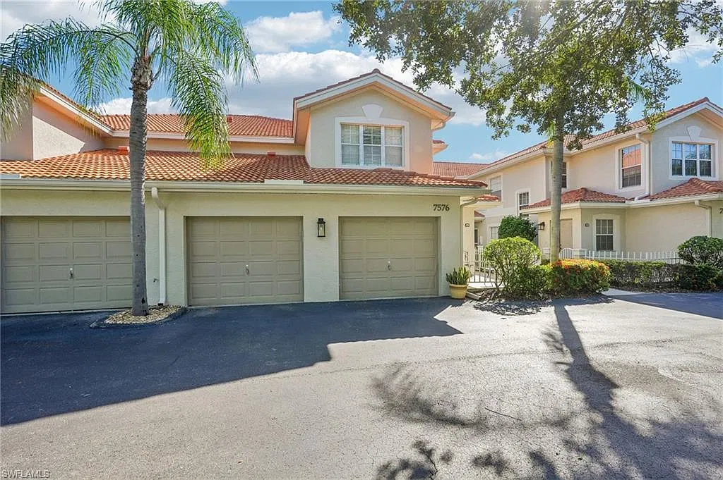 2 bed, 2.0 bath, 1436 sqft, $4,500 — Photo 1