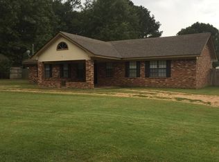 229 Morgan Ln, Senatobia, MS 38668