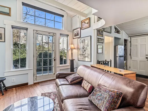 14 West Vine Street #U4, Provincetown, MA 02657