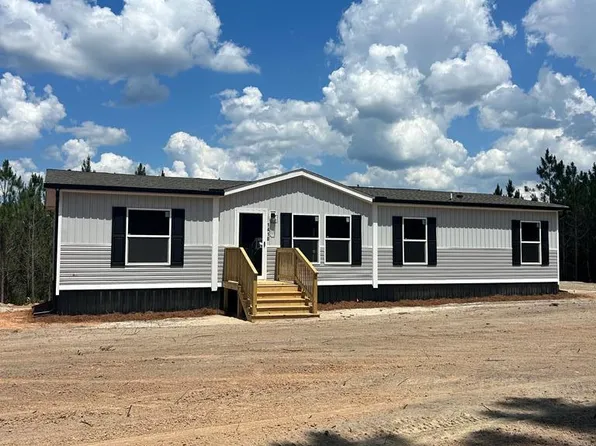 13 Penny Morris Rd, Baxley, GA 31513