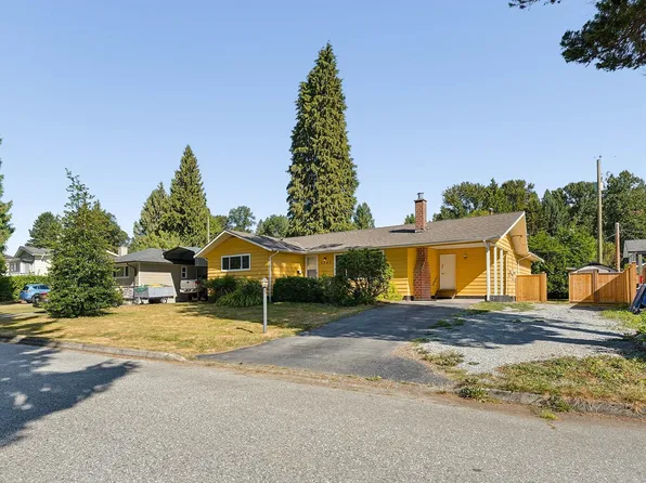 1341 Barberry Dr, Pt Coquitlam, BC V3B 1G2