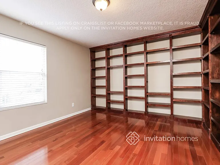 13659 Hawk Lake Dr — Photo 10