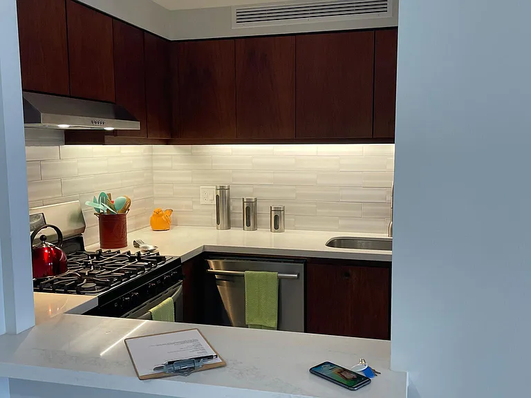 1650 Ala Moana Blvd #2503 — Photo 5
