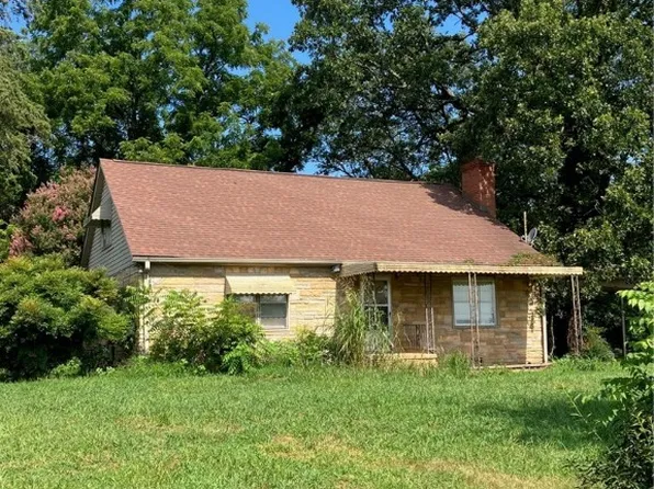 131 Oak Creek Rd, Seneca, SC 29678
