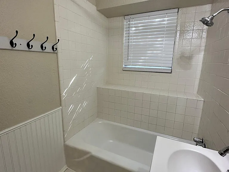 1008 N Nail Pkwy — Photo 22