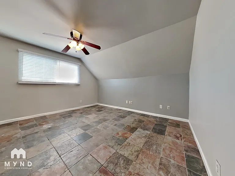 8426 E Keim Dr — Photo 7
