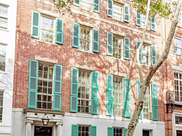 121 East 65th Street image 1 of 24