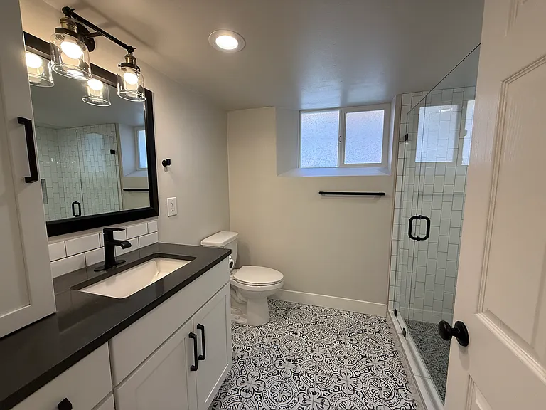 3029 Zenobia St — Photo 4