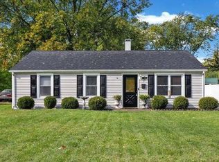 331 Maple Ln, Crown Point, IN 46307