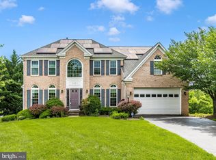 1802 Black Walnut Ct, Frederick, MD 21701