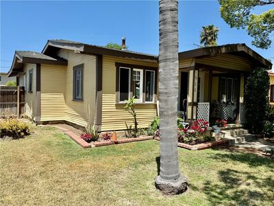 926 S Orange Ave, Santa Ana, CA, 92701
