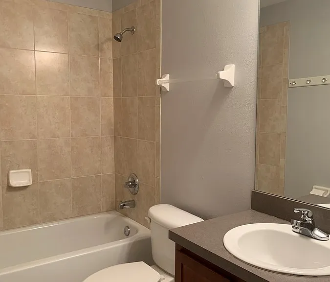 4511 Legacy Park Dr — Photo 4