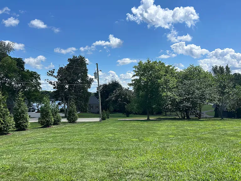 661 Bay Point Dr — Photo 45