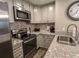 2499 Sierra Nevada Rd #R8, Mammoth Lakes, CA 93546