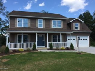 152 Whitetail Cir, Mill Hall, PA 17751