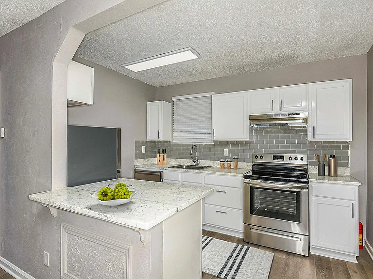 The Village at San Jose Apartments — Photo 5