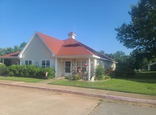 908 W Green Acres Dr #M3, Rogers, AR 72758