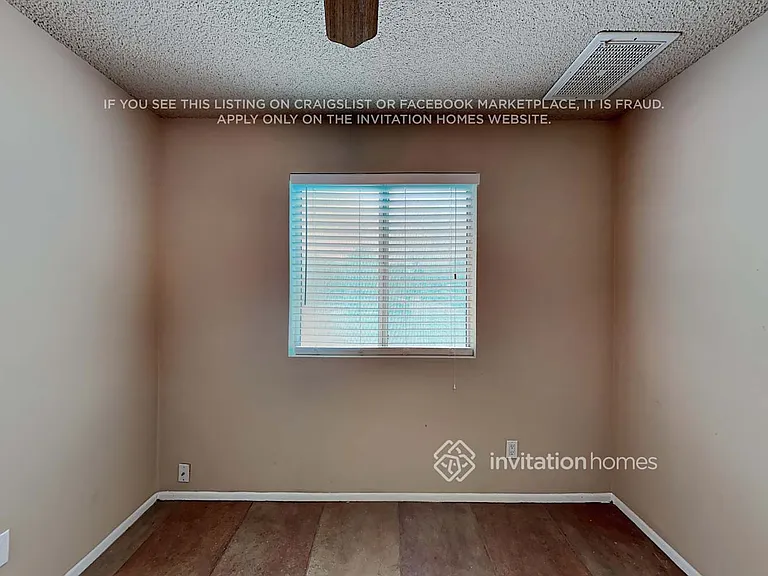 8639 W Clarendon Ave — Photo 8