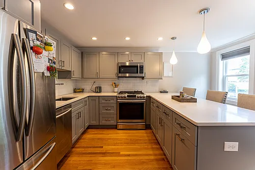 42 Saint Martin St #1 Photo 1