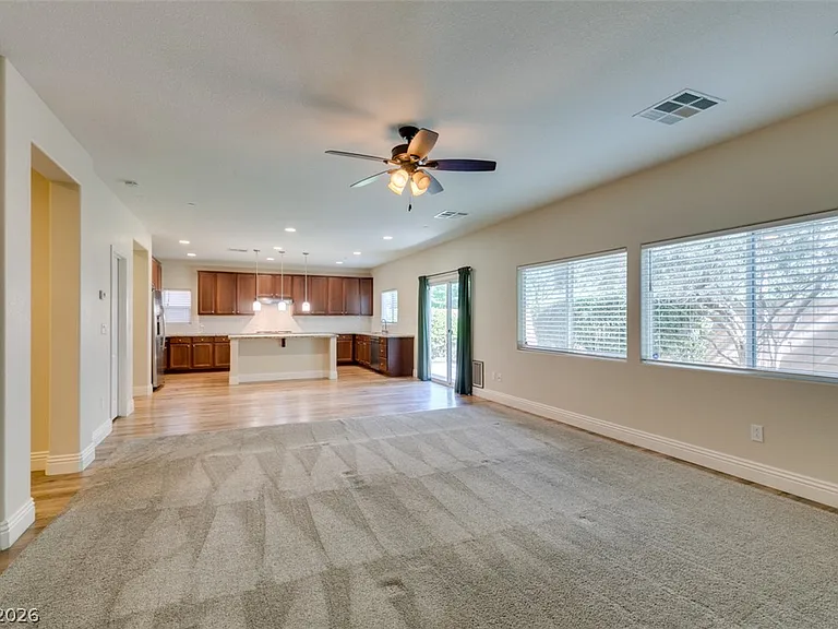 2884 Green Falls Ave — Photo 11