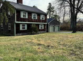 4 Highland Ln, Canaan, CT 06018