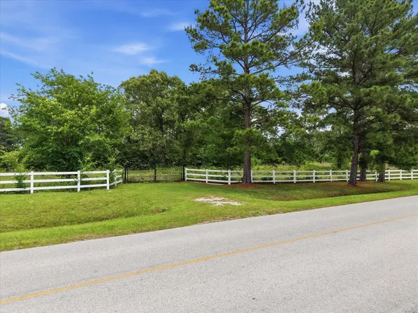 430 Ruel Rd, Magnolia, TX 77355
