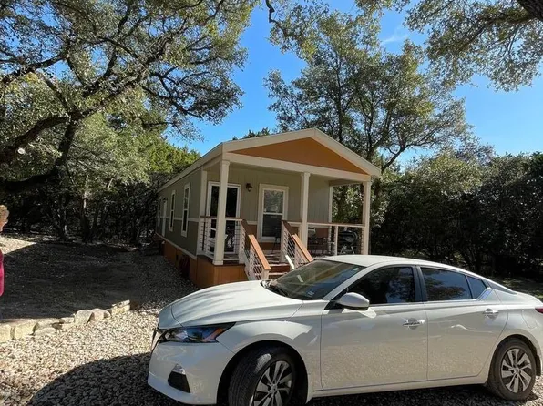 133 WATER PT, Bandera, TX 78003