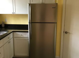 32 Regency Dr, Holliston, MA 01746