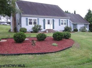 1025 Willis Dr, Morgantown, WV 26501