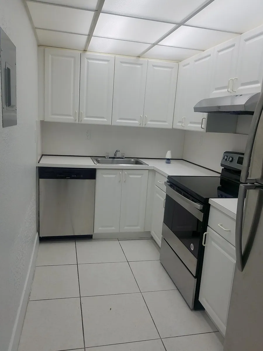 Building Photo - 17530 NW 68th Ave