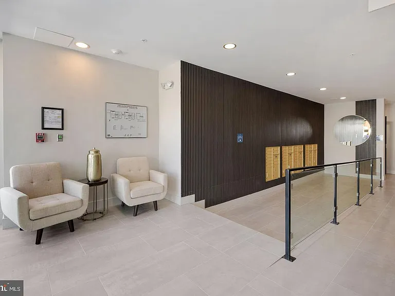 2027 Rhode Island Ave NE #401 — Photo 24