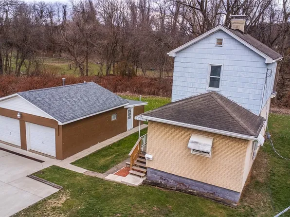 403 Grace St, Mingo Junction, OH 43938