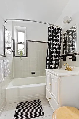 Sold by Compass | media 6