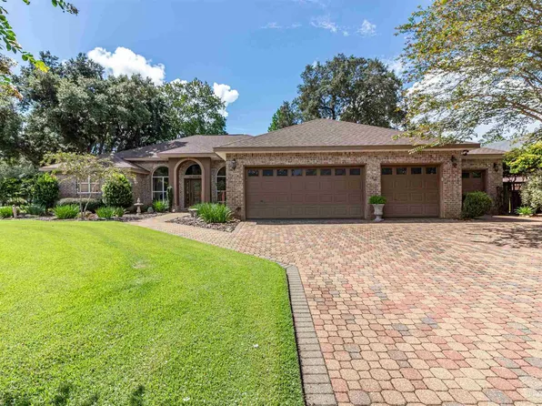 6955 Turnberry Cir, Navarre, FL 32566