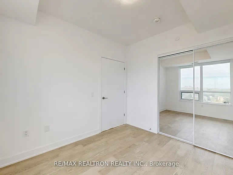2 Teagarden Ct #705 — Photo 24