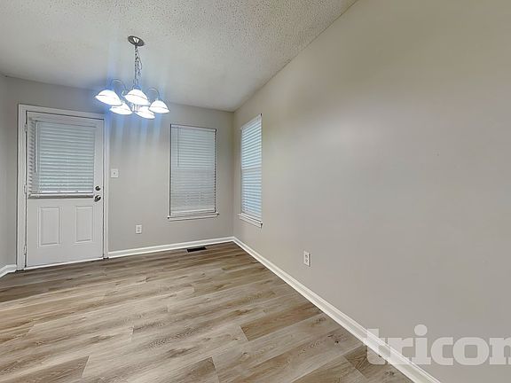 3rd image of 305 Madeline Way