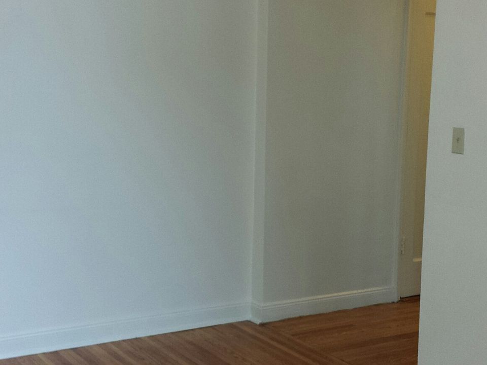 2nd image of 590 Ocean Ave APT 6D