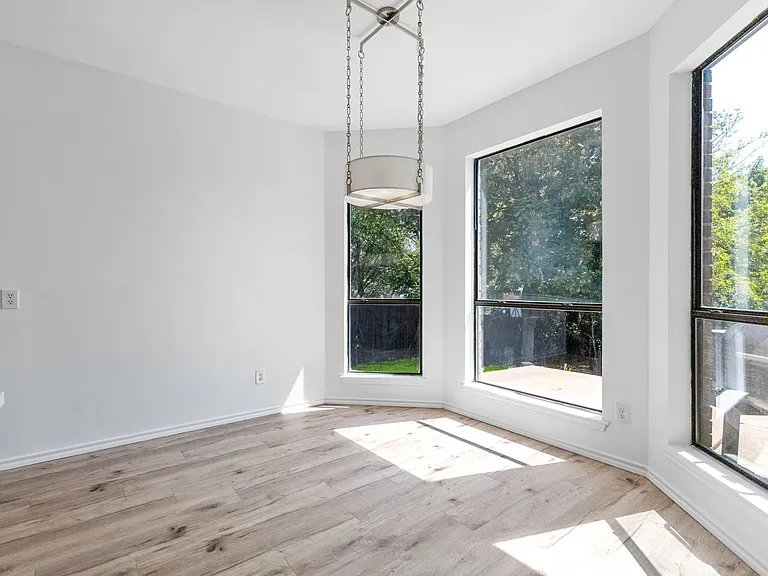 2601 Kimberly Dr — Photo 9