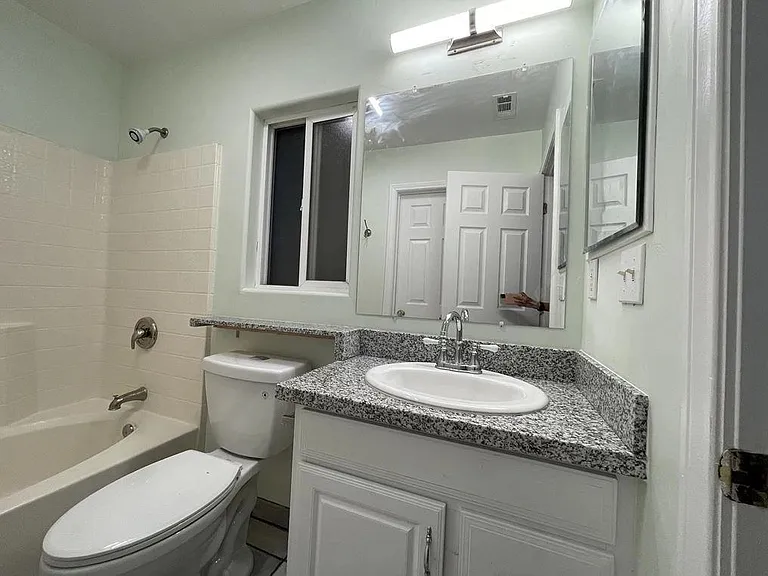 732 E Santa Clara St #720 — Photo 10