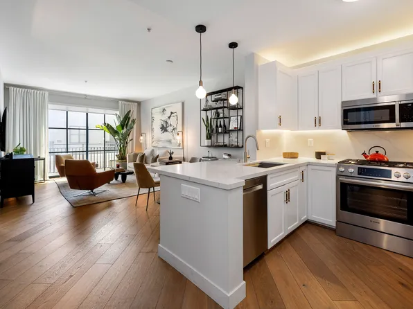 88 Townsend St APT 416, San Francisco, CA 94107
