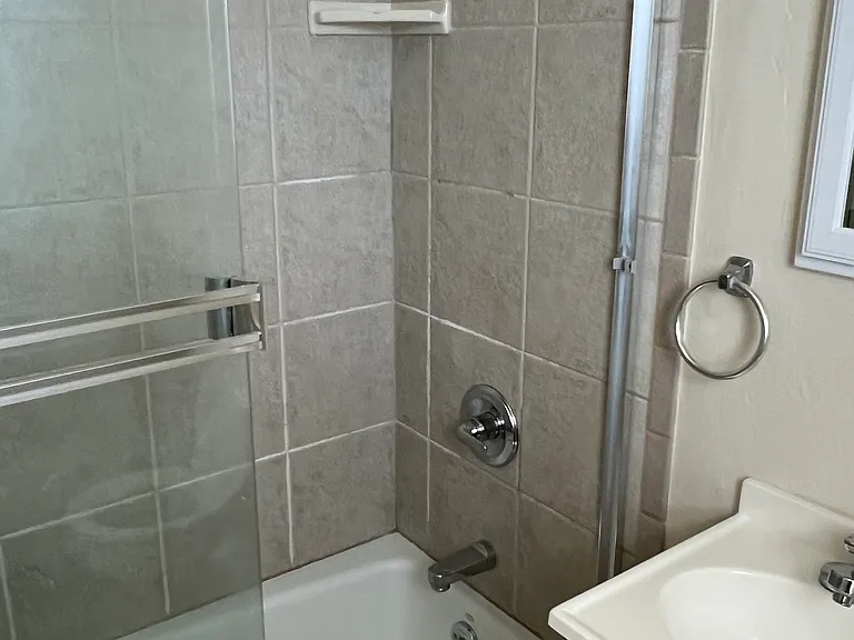 1830 Palmetto Ave #4 — Photo 7