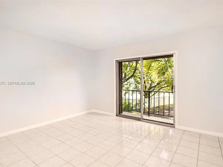 15389 S Dixie Hwy #25 — Photo 7