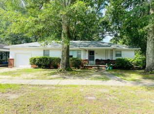 1523 Goodyear Blvd, Picayune, MS 39466