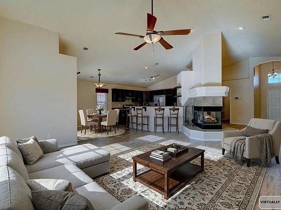 5th image of 5588 Mansfield Pl NW