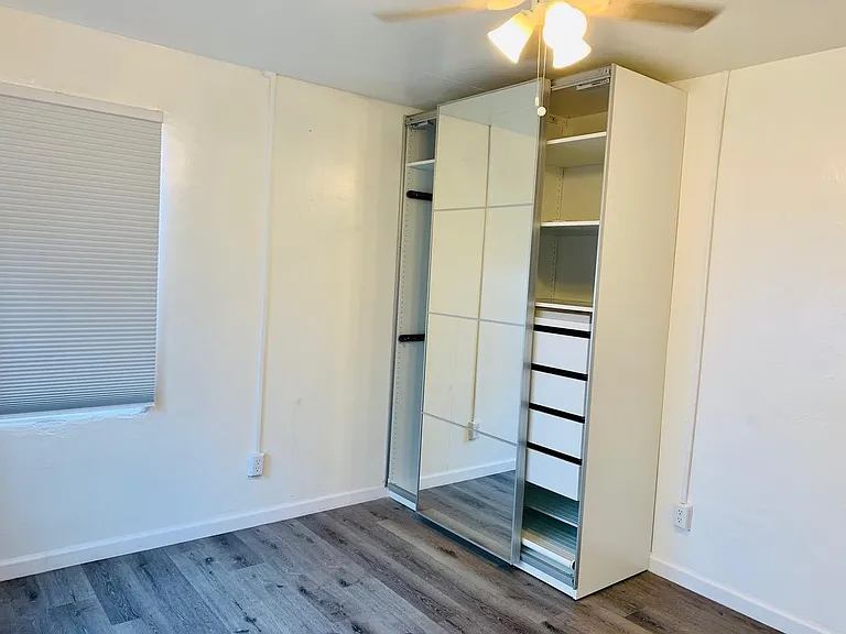 732 Ventura Pl #7 — Photo 4