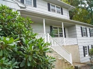 27 Forrest Rd, Randolph, NJ 07869